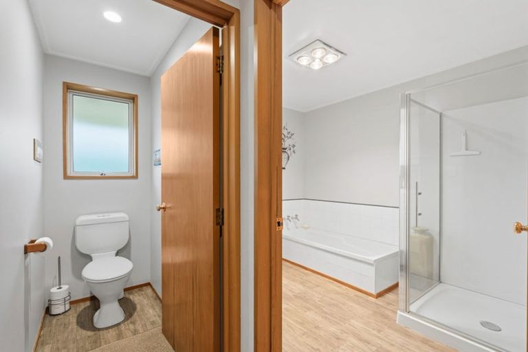 Photo of property in 724 Queens Drive, Waikiwi, Invercargill, 9810