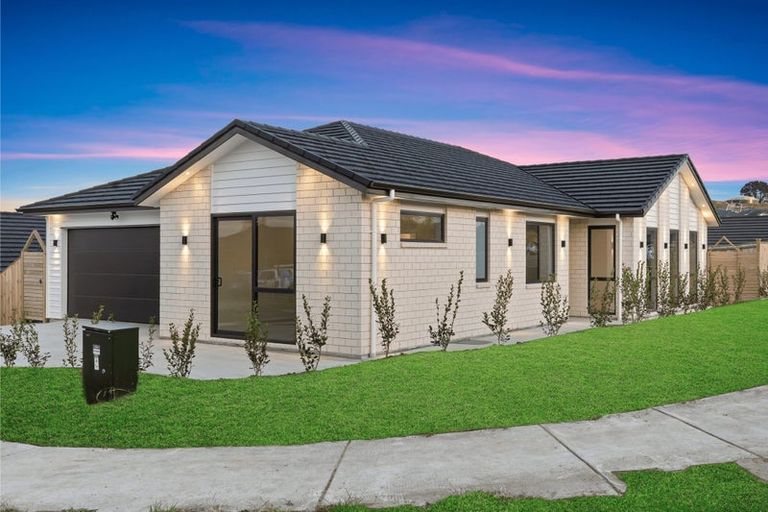 Photo of property in 1 Bathurst Crescent, Pokeno, 2402