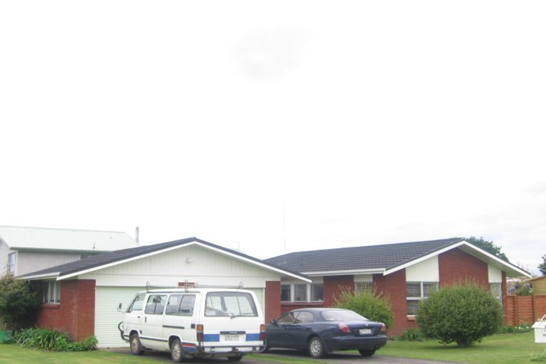 Photo of property in 10 Mount Avenue, Te Aroha, 3320