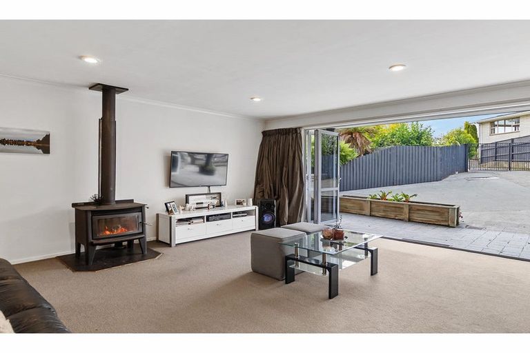 Photo of property in 6a Hawthorn Place, Gleniti, Timaru, 7910