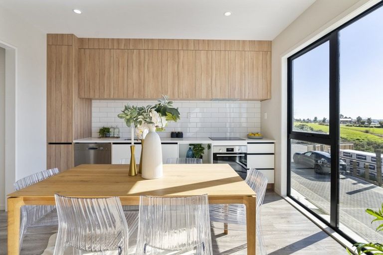 Photo of property in 5 Impatiens Lane, Massey, Auckland, 0614