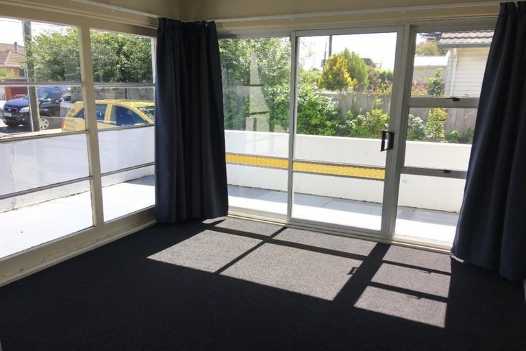 Photo of property in 99 Hansons Lane, Upper Riccarton, Christchurch, 8041