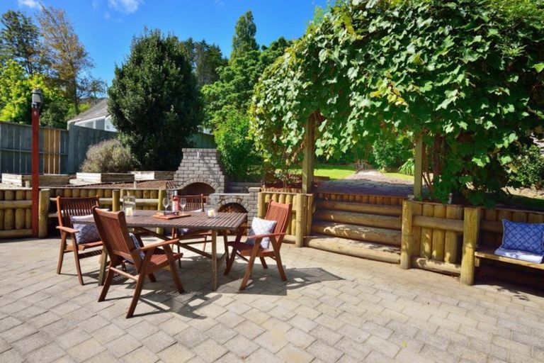 Photo of property in 61 Sunvale Crescent, Whataupoko, Gisborne, 4010