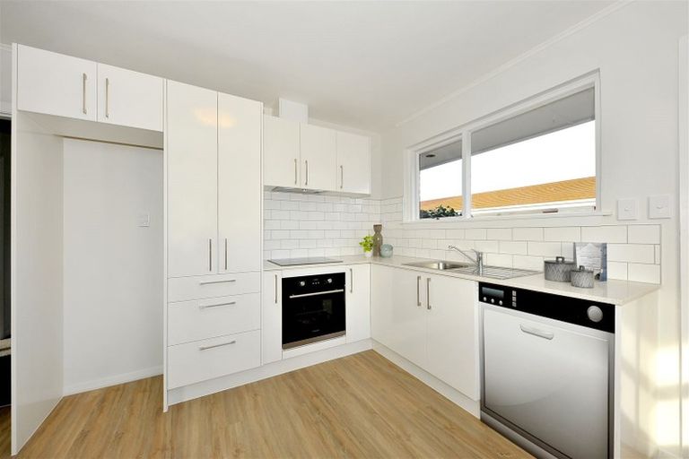 Photo of property in 1/224 Waimairi Road, Ilam, Christchurch, 8041