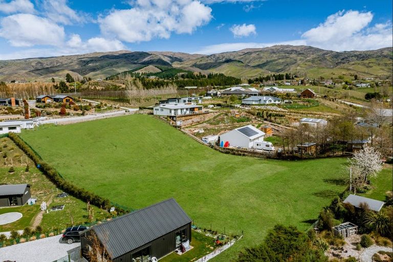 Photo of property in 49 Hall Road, Bannockburn, Cromwell, 9384