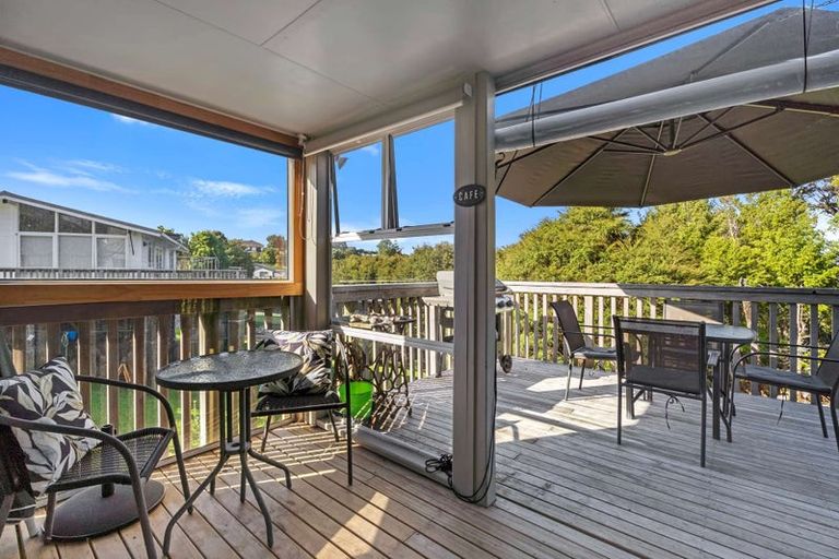 Photo of property in 15 Rabbit Way, Whitianga, 3510