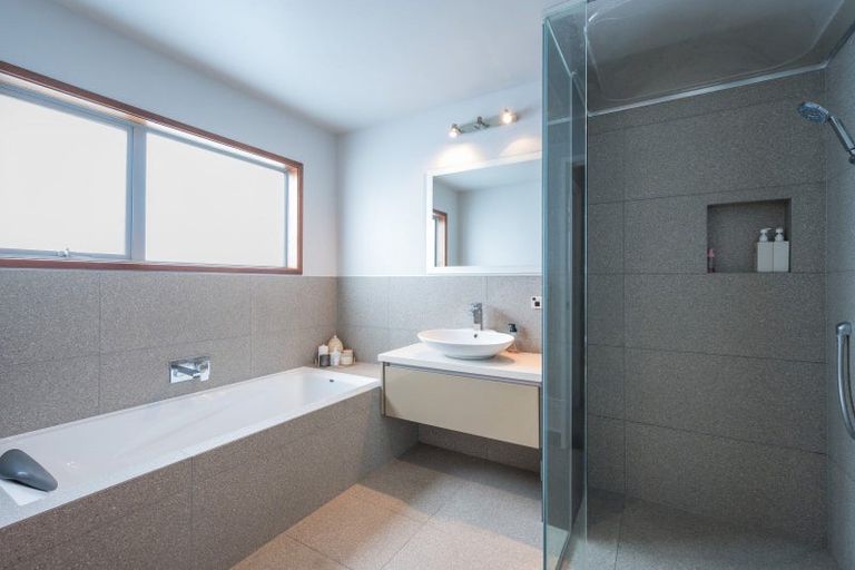 Photo of property in 25 Kitakita Grove, Motueka, 7120