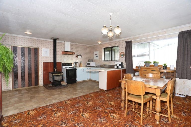 Photo of property in 2 Walker Crescent, Bulls, 4818