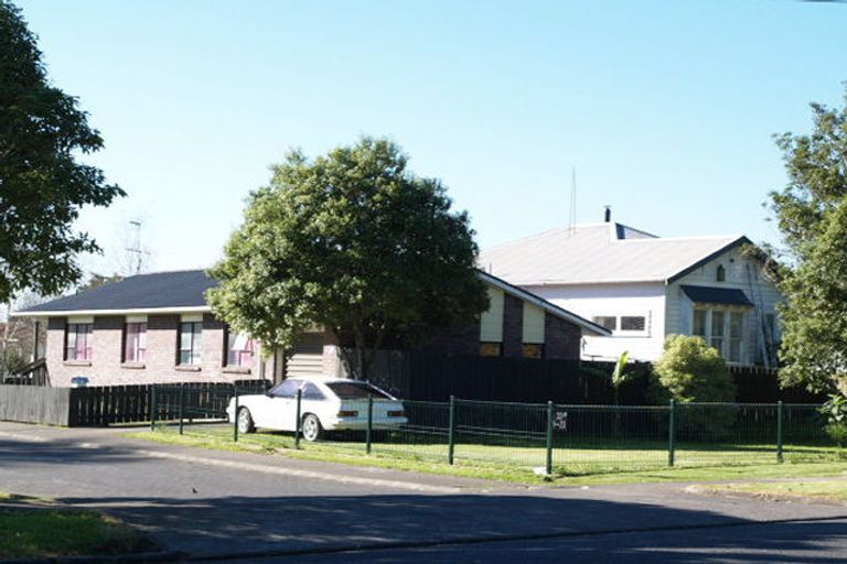 Photo of property in 33 Yates Road, Mangere East, Auckland, 2024