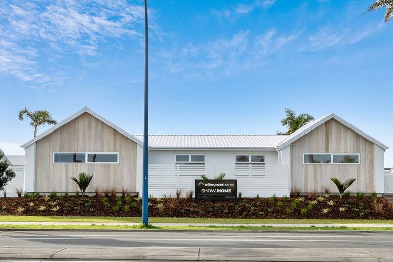 Photo of property in 2 Serrata Close, Papamoa Beach, Papamoa, 3118