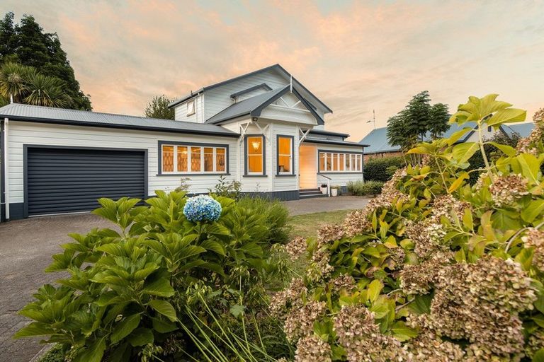 Photo of property in 22 Thornton Road, Cambridge, 3434