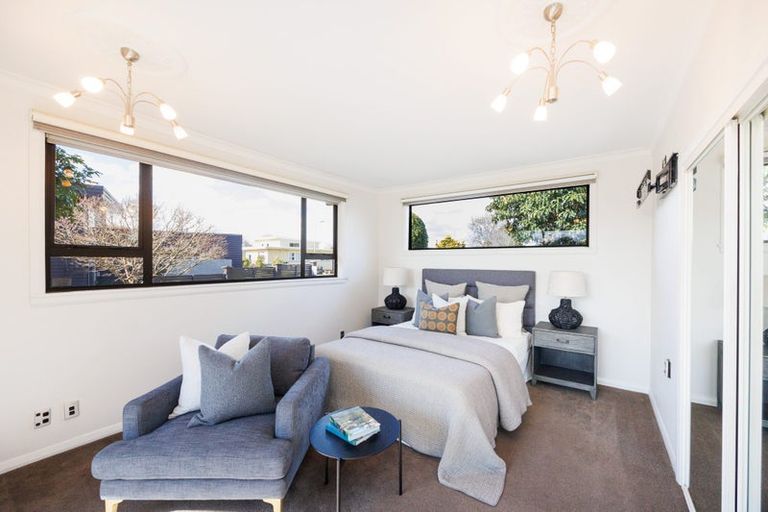 Photo of property in 23 Trent Avenue, Hokowhitu, Palmerston North, 4410