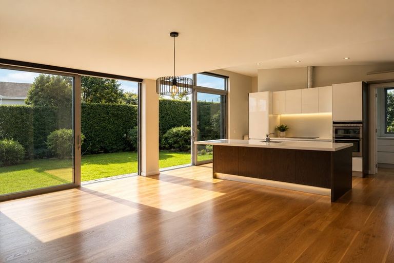 Photo of property in 276 Lake Road, Hauraki, Auckland, 0622