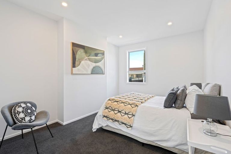 Photo of property in 60 Melbourne Street, South Dunedin, Dunedin, 9012