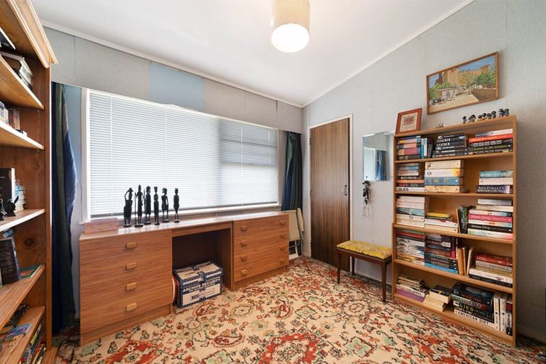 Photo of property in 80 Bruce Road, Glenfield, Auckland, 0629