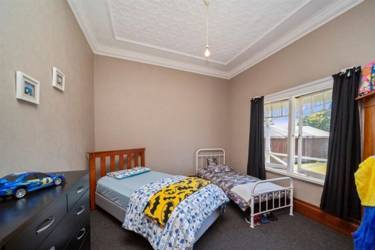 Photo of property in 106 Manawapou Road, Hawera, 4610