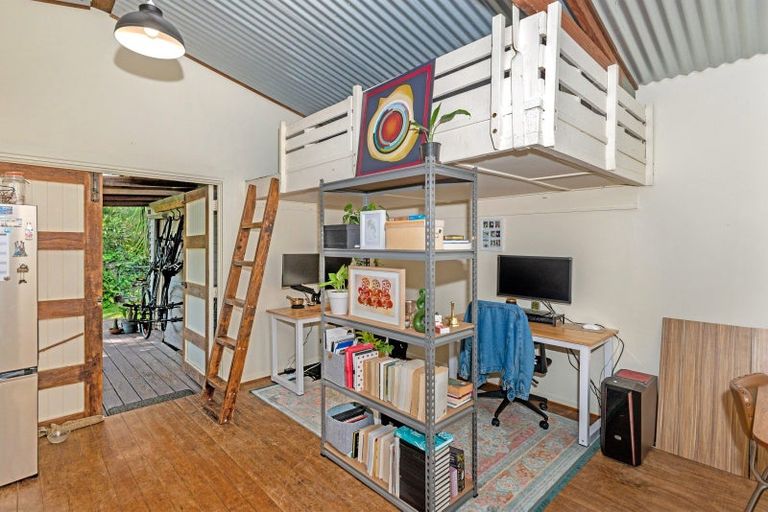 Photo of property in 210 Darwin Road, Outer Kaiti, Gisborne, 4010