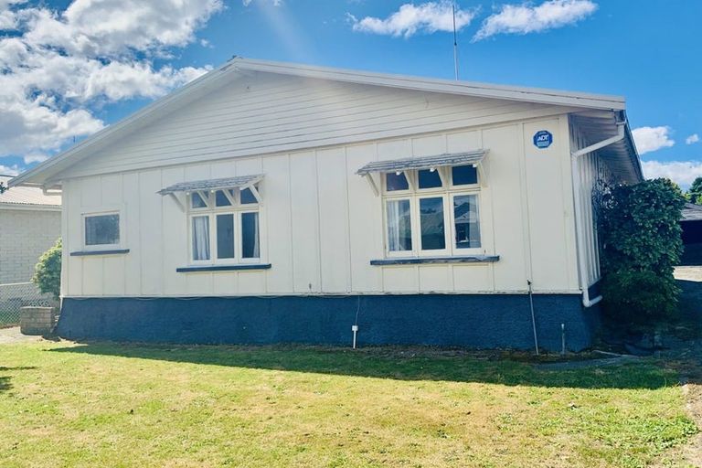 Photo of property in 24 Thyra Street, Dannevirke, 4930