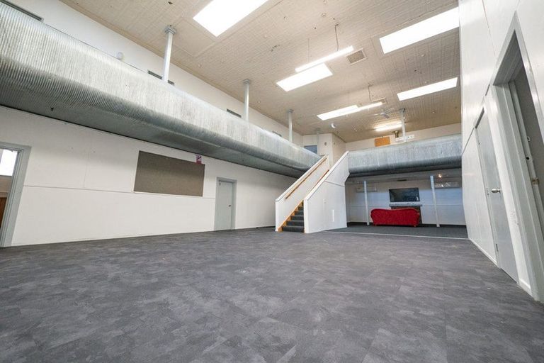 Photo of property in 2 View Street, Dunedin Central, Dunedin, 9016