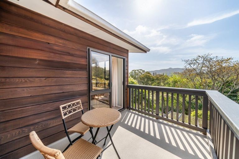 Photo of property in 9 Chichester Drive, Pinehaven, Upper Hutt, 5019