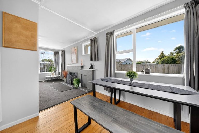 Photo of property in 26 Wavell Crescent, Lansdowne, Masterton, 5810