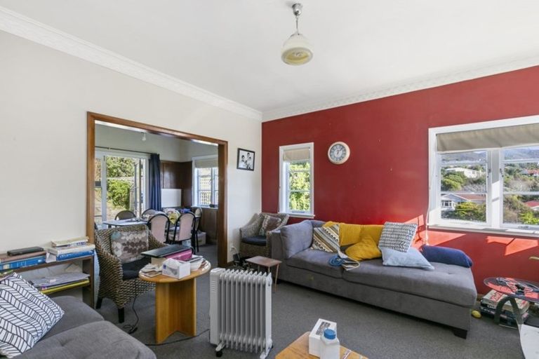 Photo of property in 6 Pimble Avenue, Karori, Wellington, 6012