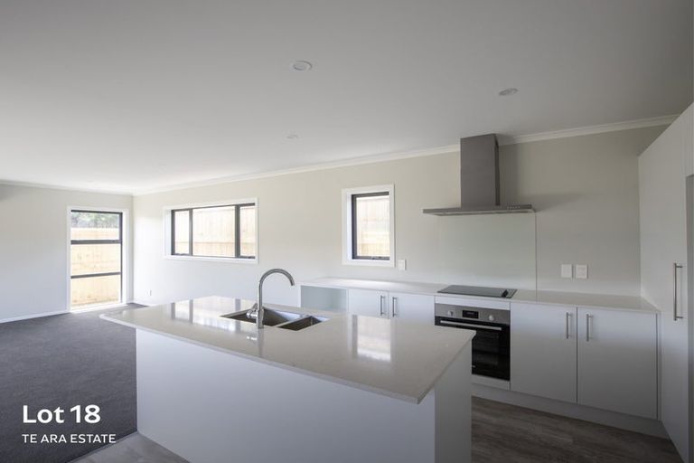 Photo of property in 40 Te Ara O Roimata, Wainuiomata, Lower Hutt, 5014