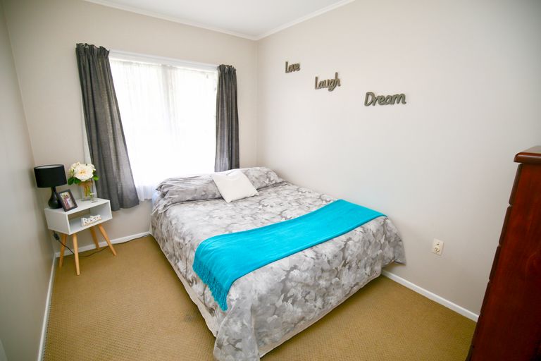 Photo of property in 27 Nevada Road, Silverdale, Hamilton, 3216