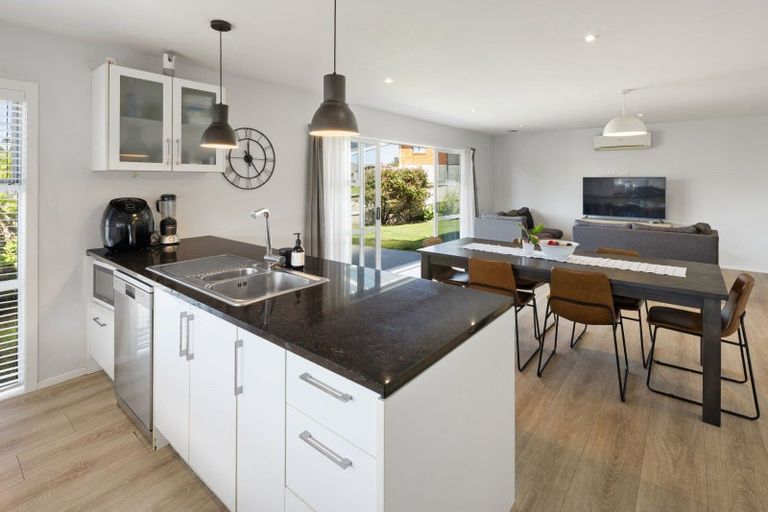 Photo of property in 10 Derbyshire Place, Dinsdale, Hamilton, 3204