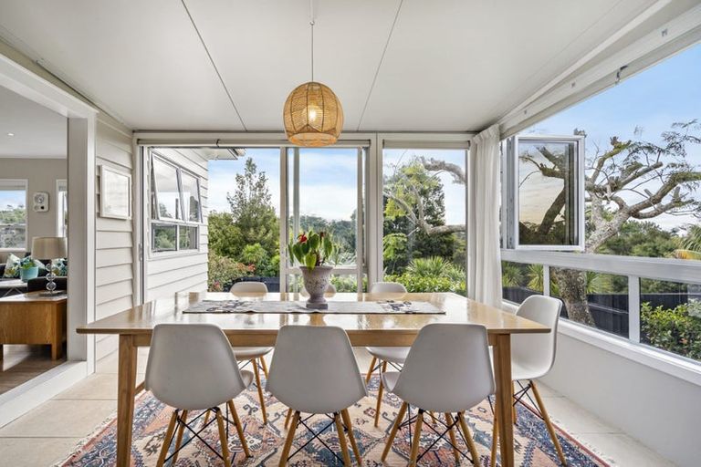 Photo of property in 74 Aberdeen Road, Campbells Bay, Auckland, 0620