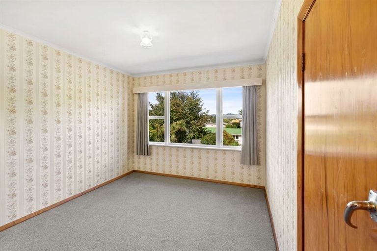 Photo of property in 8 Pembroke Street, Westown, New Plymouth, 4310