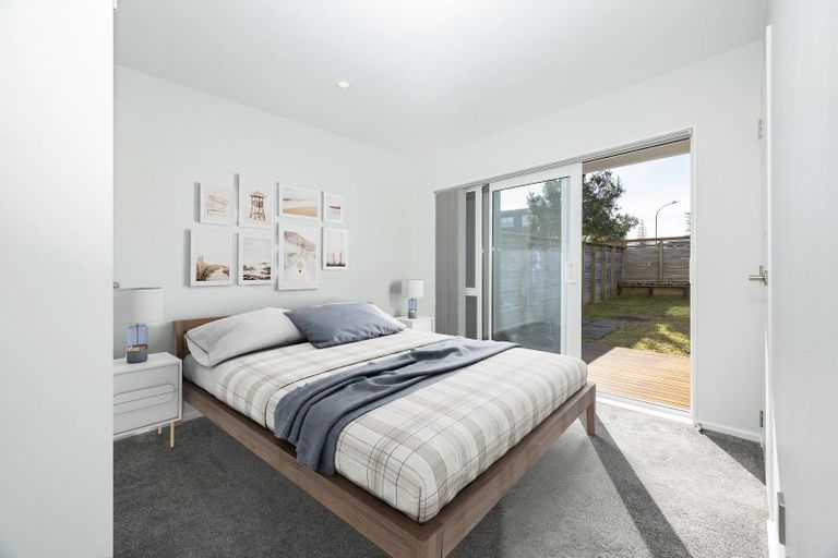 Photo of property in 101 Bordeaux Parade, Te Atatu South, Auckland, 0610