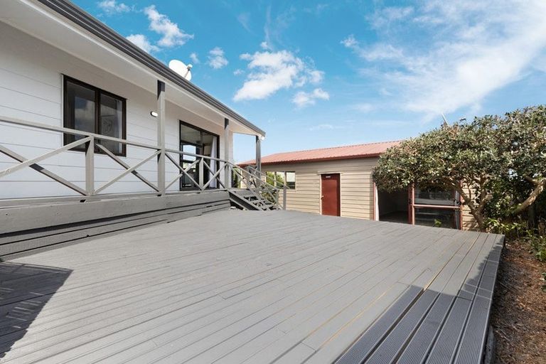 Photo of property in 169 Finlayson Avenue, Clendon Park, Auckland, 2103