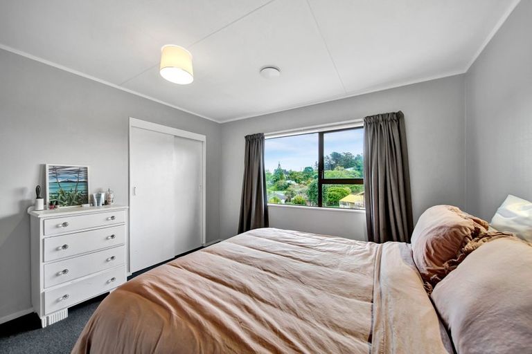 Photo of property in 8 Puketotara Street, Highlands Park, New Plymouth, 4312