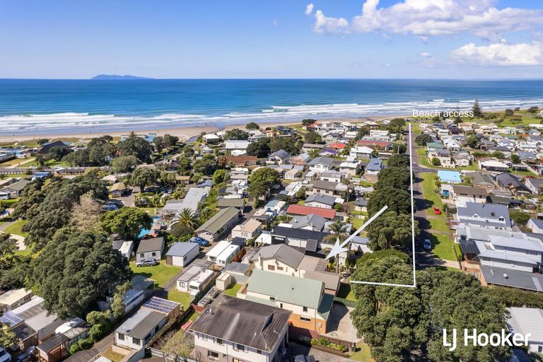 Photo of property in 40 Ocean View Road, Waihi Beach, 3611