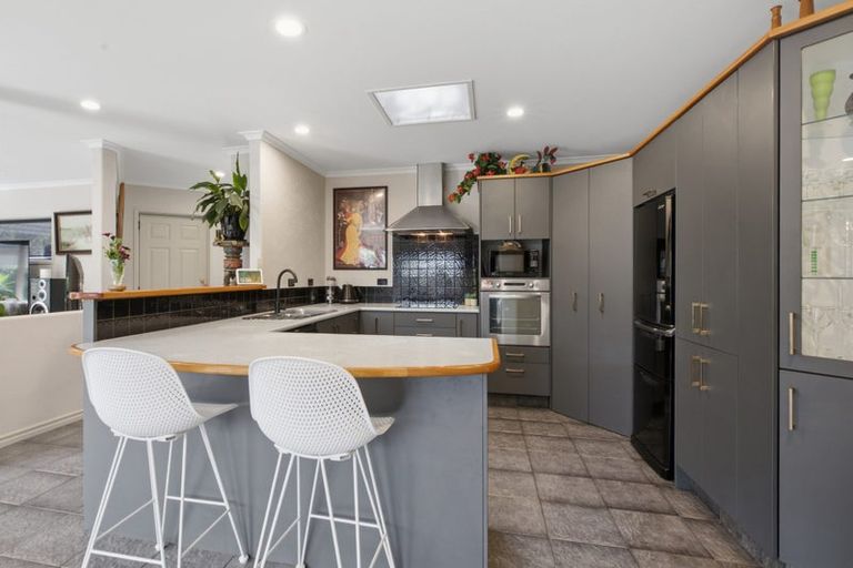 Photo of property in 41 Matene Place, Papamoa Beach, Papamoa, 3118