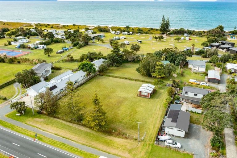 Photo of property in 829 Cove Road, Waipu, 0582