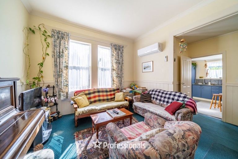 Photo of property in 19 Grimsby Grove, Wainuiomata, Lower Hutt, 5014