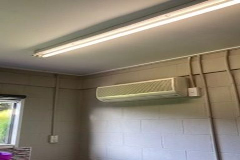 Photo of property in 2 Leith Street, Kinmont Park, Mosgiel, 9024