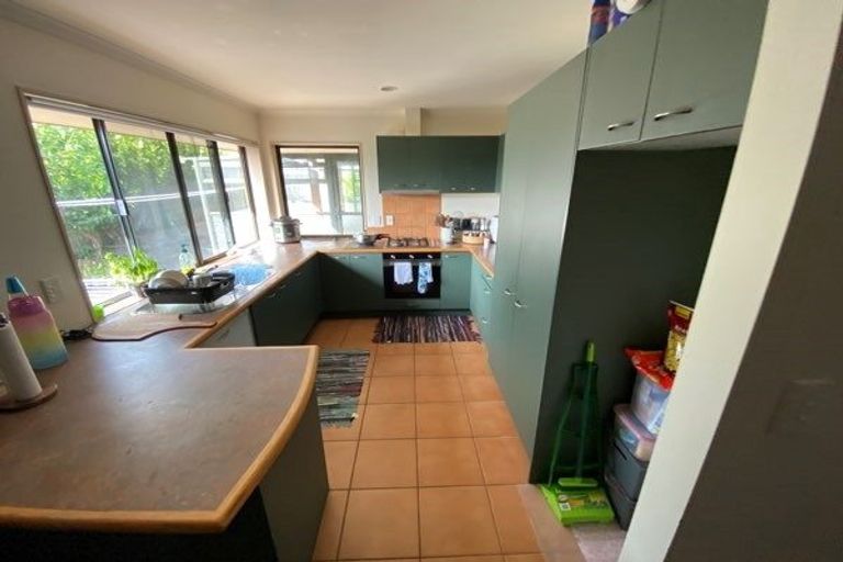 Photo of property in 1/11 Carniew Place, Dannemora, Auckland, 2016