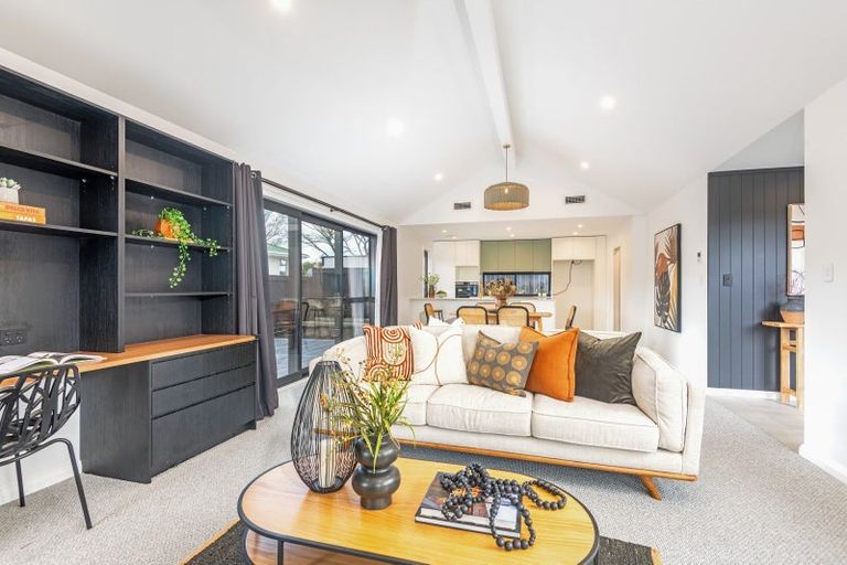 Photo of property in 32 Ashford Avenue, Hokowhitu, Palmerston North, 4410