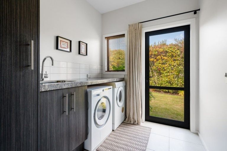 Photo of property in 9 Hikuwai Drive, Albert Town, Wanaka, 9305