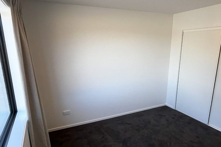 Photo of property in 2/8 Cherry Place, Casebrook, Christchurch, 8051