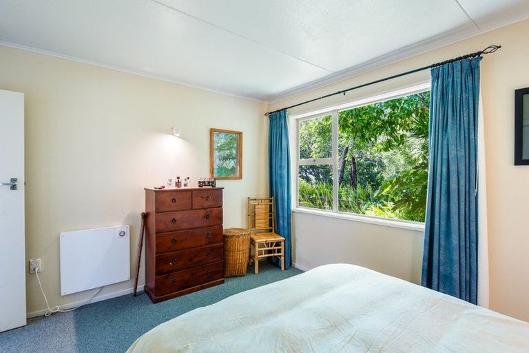 Photo of property in 46 Peka Peka Road, Peka Peka, Waikanae, 5391
