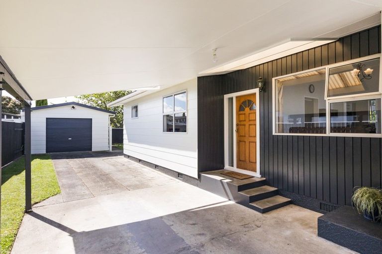 Photo of property in 123 Tremaine Avenue, Westbrook, Palmerston North, 4412