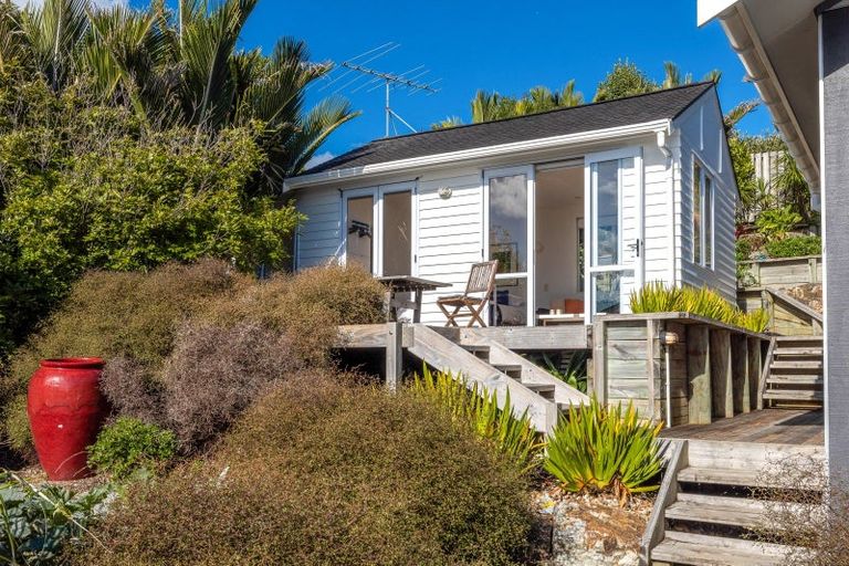 Photo of property in 2/28 Beach Parade, Oneroa, Waiheke Island, 1081