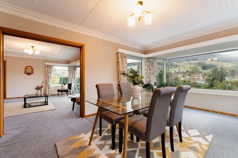 Photo of property in 8 Jason Street, Helensburgh, Dunedin, 9010