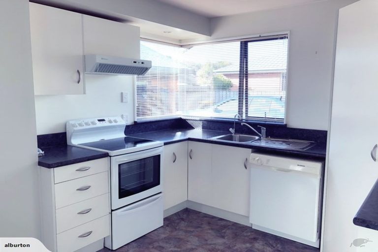 Photo of property in 76 Bainfield Road, Waikiwi, Invercargill, 9810