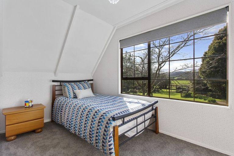 Photo of property in 48 Ponga Road, Opaheke, Papakura, 2584