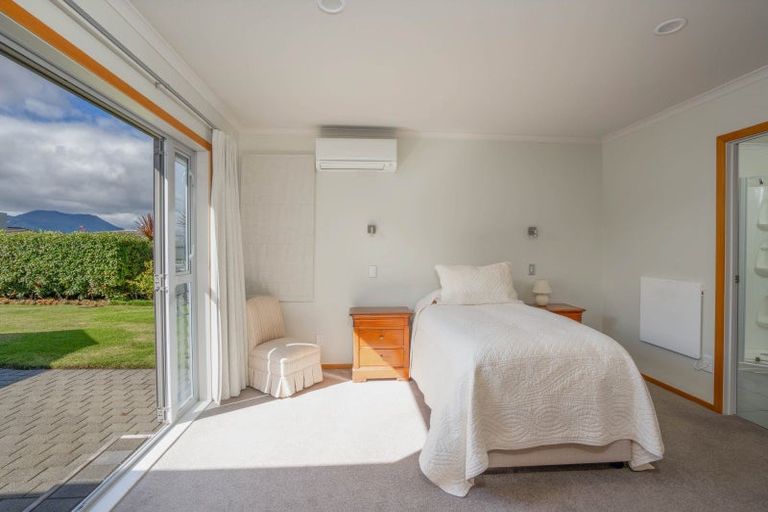 Photo of property in 11 The Circle, Nukuhau, Taupo, 3330